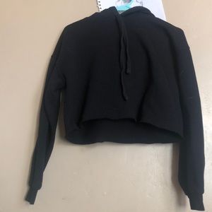 Black express crop-top  sweater